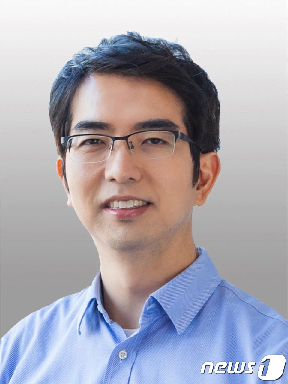 (서울=뉴스1) = LG가 더 나은 고객 가치 창출을 위한 디지털 전환 전략 추진의 일환으로 인공지능(AI) 싱크탱크인 ‘LG AI연구원(LG AI Research)’을 7일 설립 …