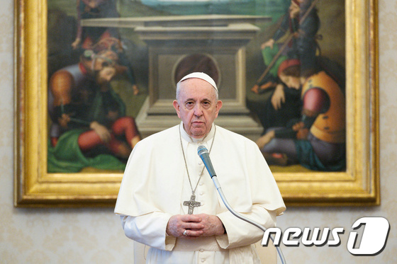 Pope visits Iraq on March 5-8 next year…  Overseas tour 15 months only