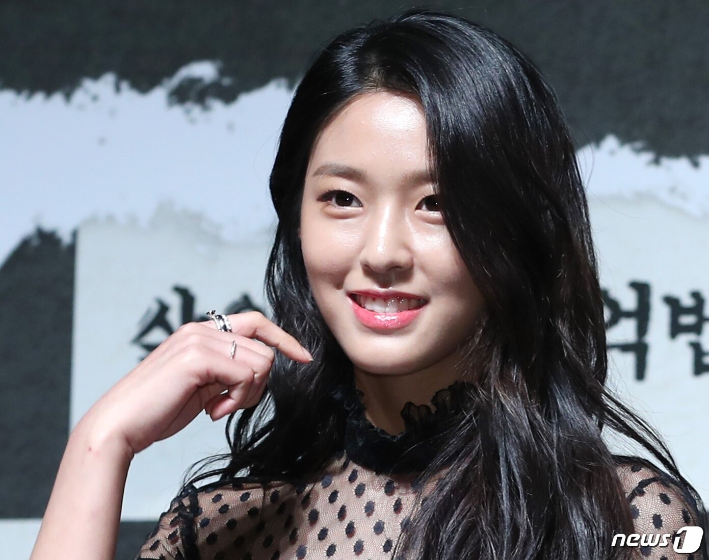 본문 이미지 - 황교익 맛컬럼니스트에 의해 과거 방송내용이 재소환된 가수 설현 ⓒ 뉴스1 권현진 기자