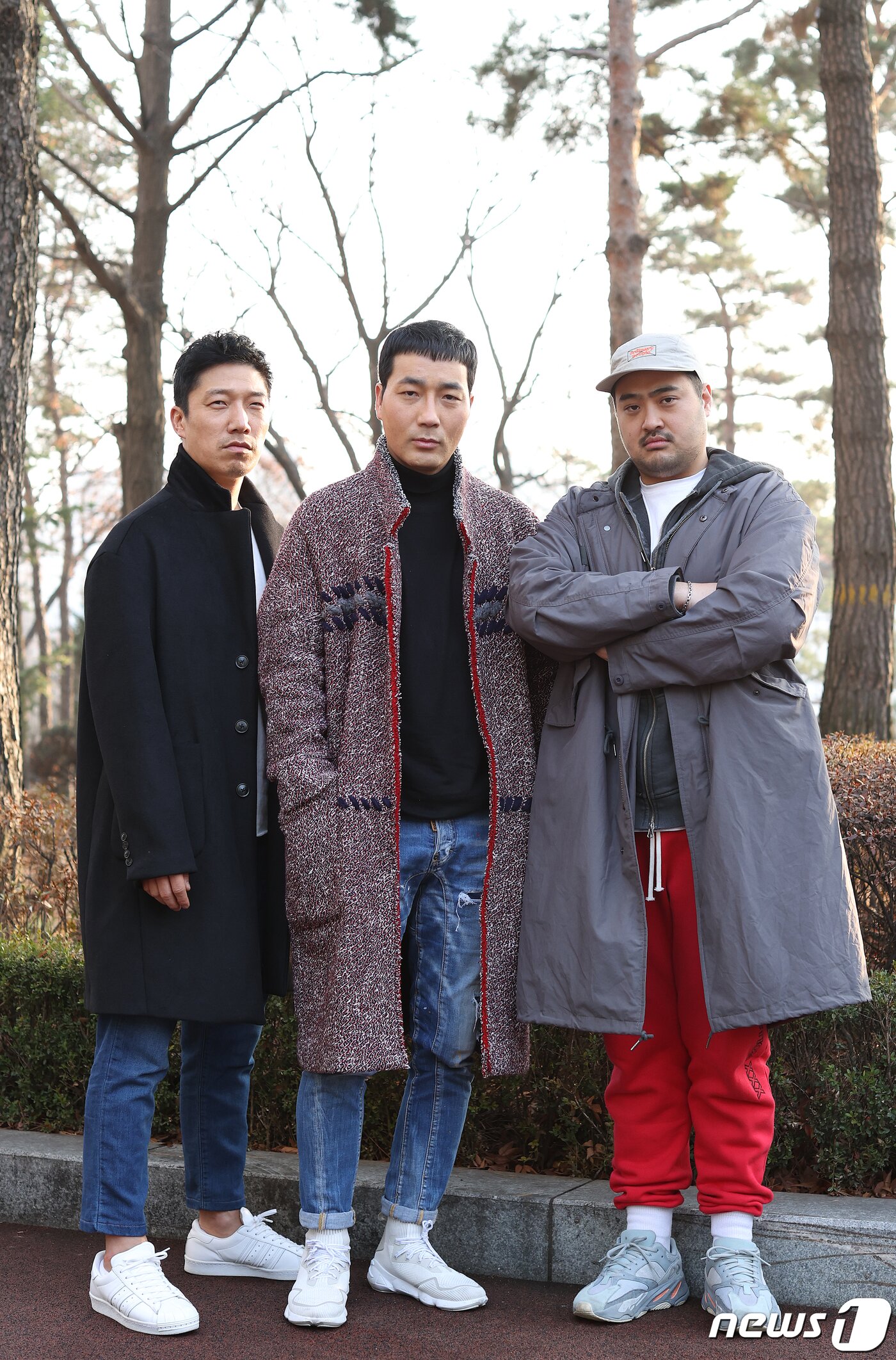 본문 이미지 - 서울 여의도 식당. SBS 금토드라마 ‘스토브리그’ 배우 홍기준(왼쪽부터), 하도권, 차엽 딥풀이 /뉴스1 ⓒ News1 김진환 기자
