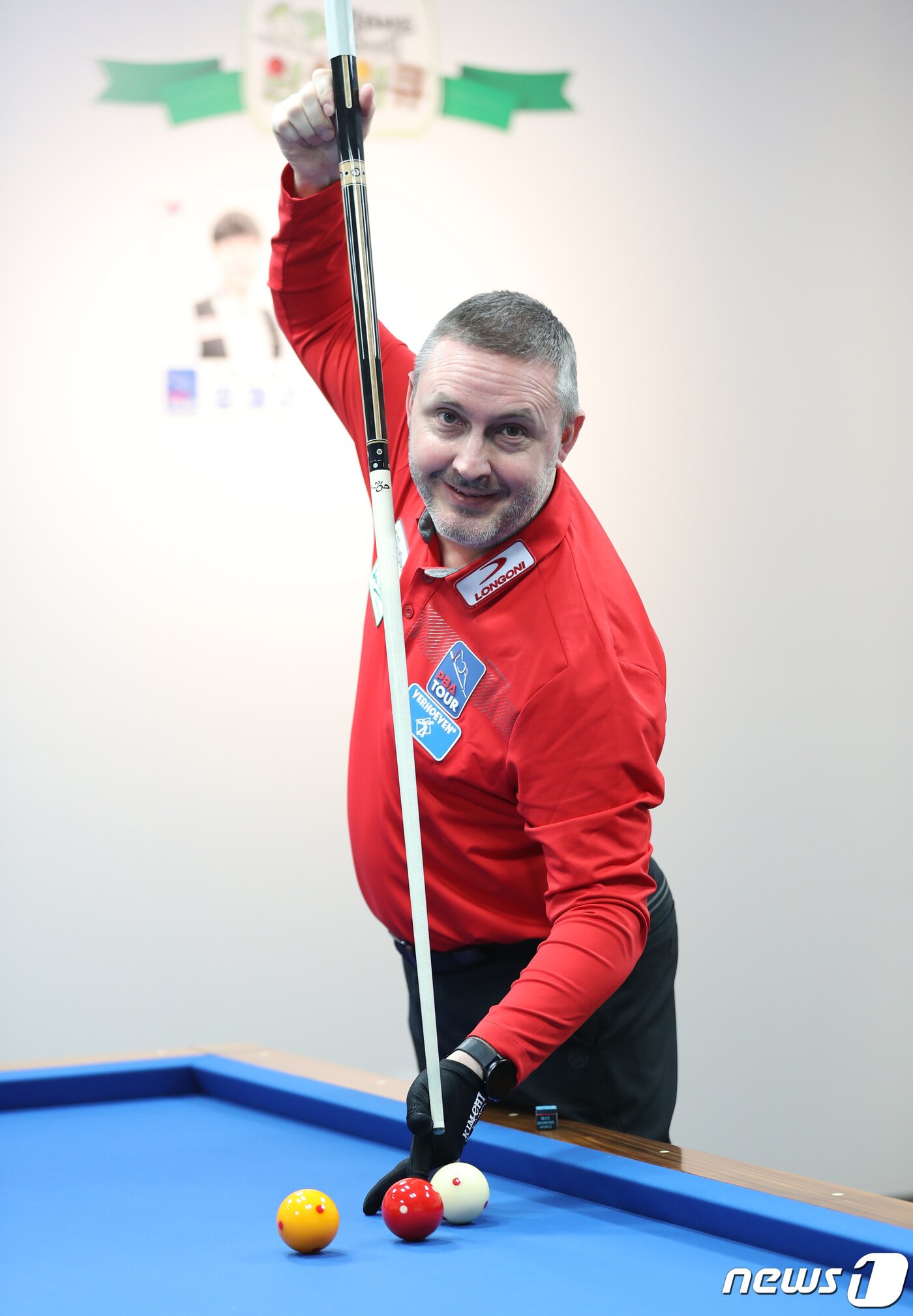 본문 이미지 - 프레드릭 쿠드롱이 26일 오후 서울 서초구 김치빌디어드 본사 스튜디오에서 뉴스1과 인터뷰를 중 포즈를 취하고 있다. 2020.2.26/뉴스1 ⓒ News1 박지혜 기자