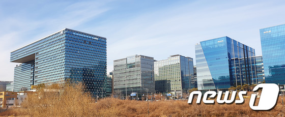 '위기를 기회로'...소·부·장 스타트업 날다 - 뉴스 썸네일 이미지