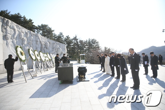 박삼득 국가보훈처장, 3.15 민주묘지 참배