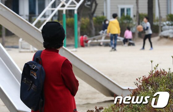 https://image.news1.kr/system/photos/2020/3/17/4105569/article.jpg/dims/optimize https://image.news1.kr/system/photos/2020/3/17/4105569/article.jpg/dims/optimize