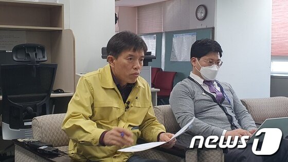 https://image.news1.kr/system/photos/2020/3/21/4111905/article.jpg/dims/optimize https://image.news1.kr/system/photos/2020/3/21/4111905/article.jpg/dims/optimize