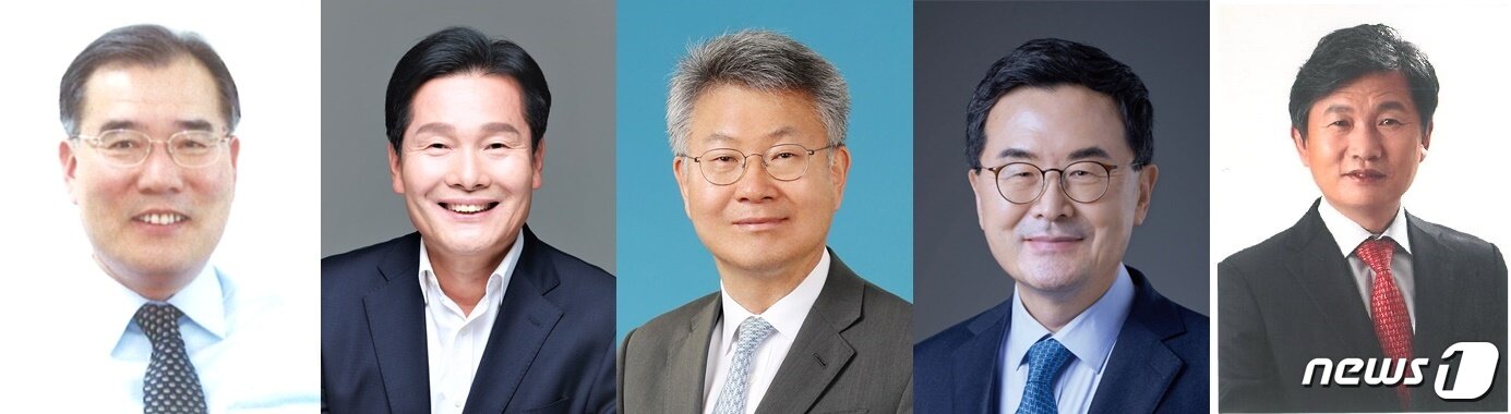 본문 이미지 - 더불어민주당 전남지역 공천 후보자 가운데 고시 출신. 왼쪽부터 담양·함평·영광·장성 이개호, 여수갑 주철현, 여수을 김회재, 순천·광양·곡성·구례갑 소병철, 순천·광양·곡성·구례을 서동용 후보/뉴스1