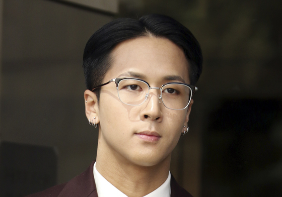 '병역 비리' 라비, 조용히 신곡 발매…가수 활동 재개