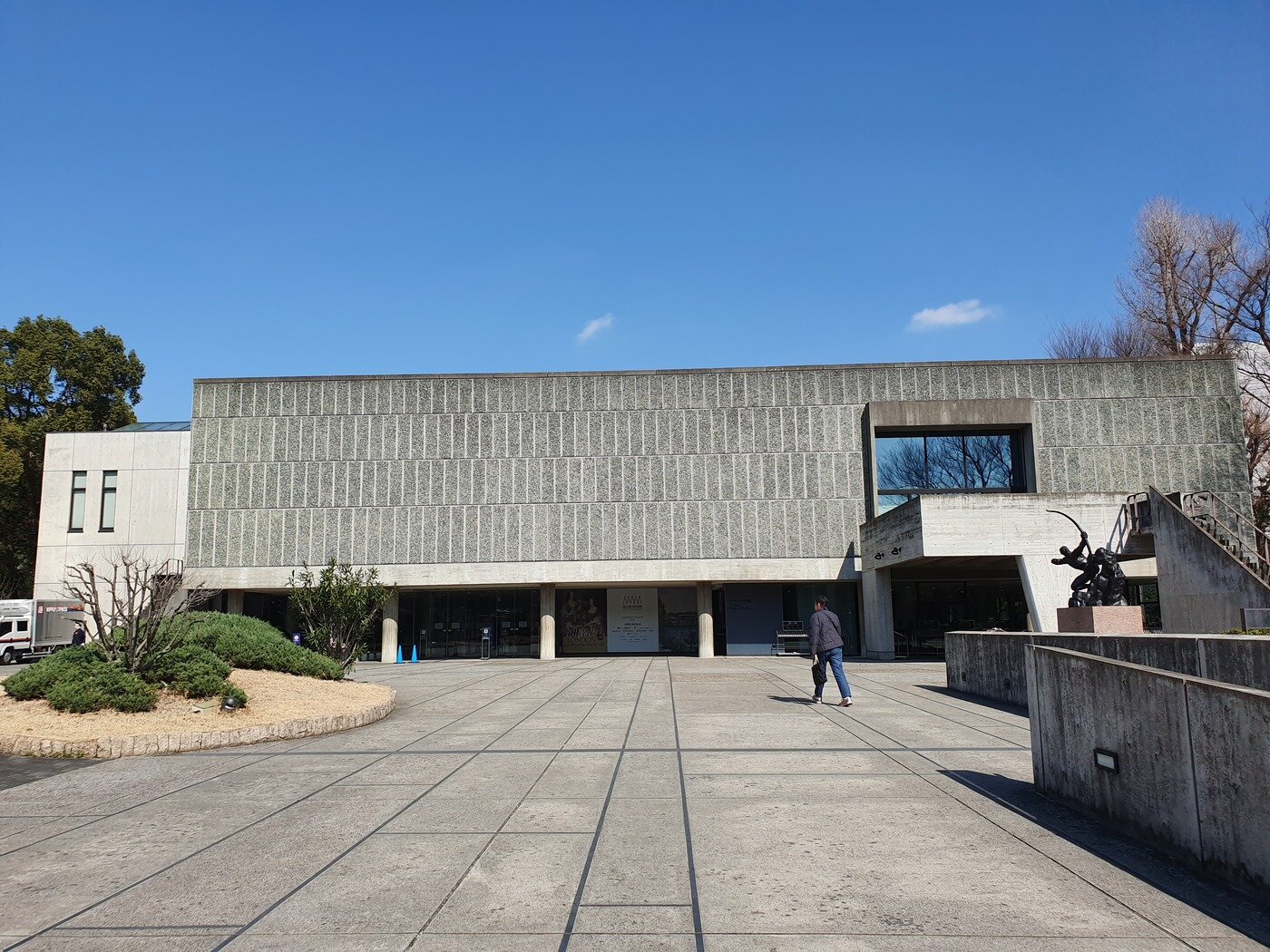 본문 이미지 - 국립서양미술관 본관 전경. 조성관 작가