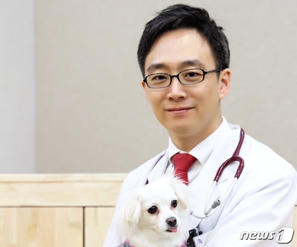본문 이미지 - 김현욱 수의사 ⓒ 뉴스1