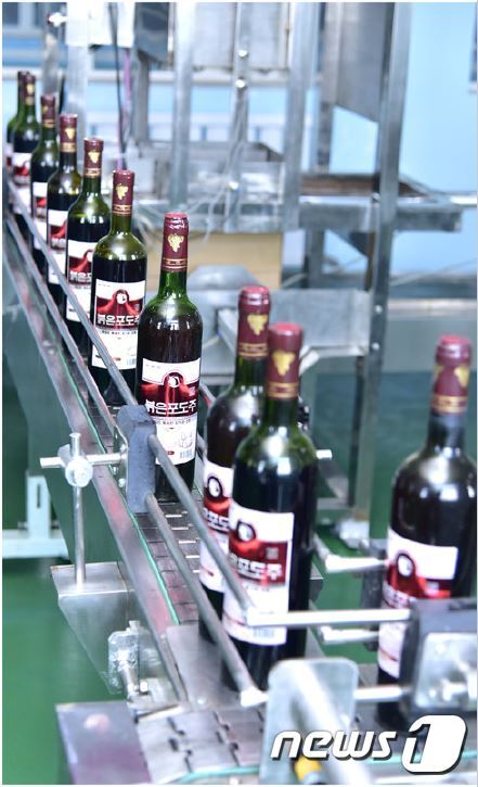 본문 이미지 - 북한 대외용 월간지 '조선' 4월호 갈무리. ⓒ 뉴스1