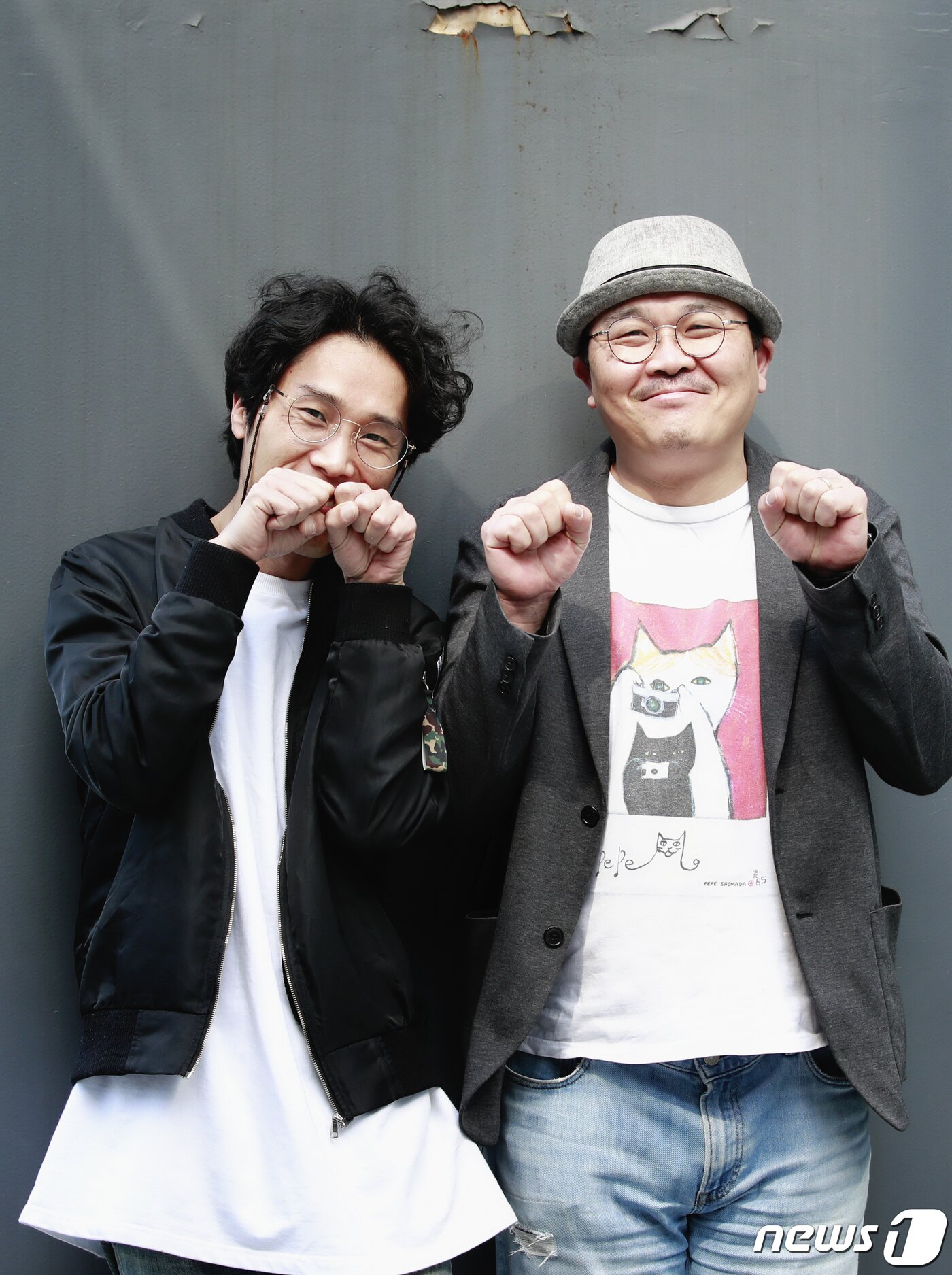 본문 이미지 - 서울 삼청동 카페, 영화 '고양이 집사' 임희섭 감독, 조은성PD(오른쪽) 인터뷰 / 뉴스1 ⓒ News1 권현진 기자