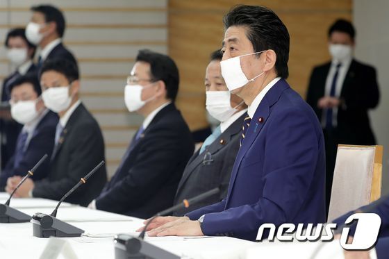https://image.news1.kr/system/photos/2020/4/7/4139111/article.jpg/dims/optimize https://image.news1.kr/system/photos/2020/4/7/4139111/article.jpg/dims/optimize