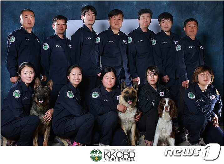 본문 이미지 - 사진 인명구조견협회 ⓒ 뉴스1