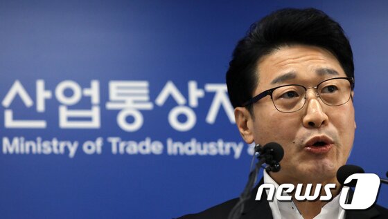 https://image.news1.kr/system/photos/2020/5/12/4190008/article.jpg/dims/optimize https://image.news1.kr/system/photos/2020/5/12/4190008/article.jpg/dims/optimize