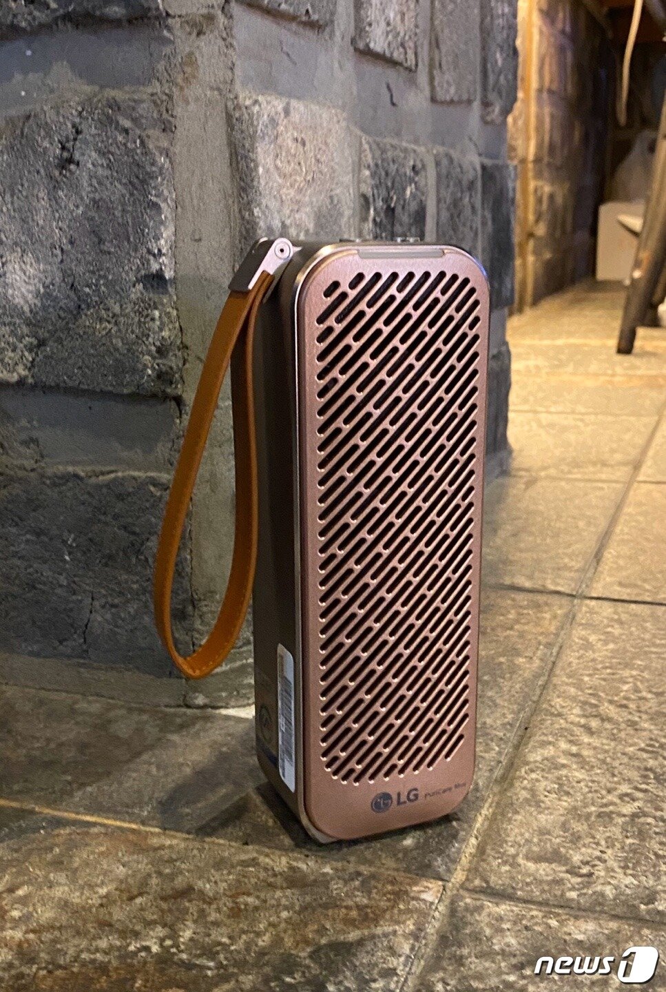 본문 이미지 - 이쁘게 나오라고 바닥에 놓고 찍어봄 ⓒ 뉴스1 권구용 기자