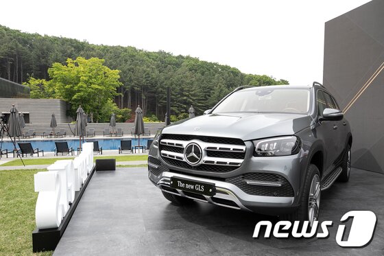 https://image.news1.kr/system/photos/2020/5/25/4209173/article.jpg/dims/optimize https://image.news1.kr/system/photos/2020/5/25/4209173/article.jpg/dims/optimize