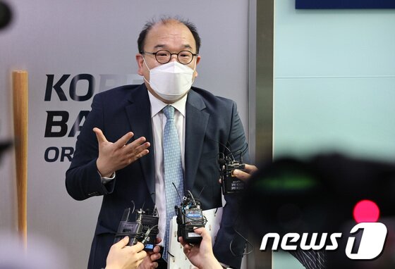 https://image.news1.kr/system/photos/2020/5/25/4209361/article.jpg/dims/optimize https://image.news1.kr/system/photos/2020/5/25/4209361/article.jpg/dims/optimize
