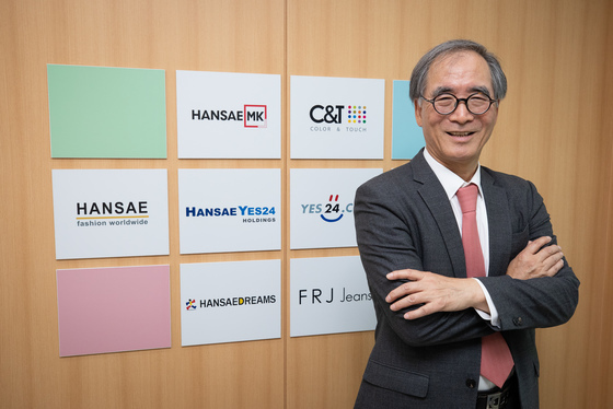 김동녕 한세예스24그룹 회장, 1살 손자에 1억 6640만원 주식 증여