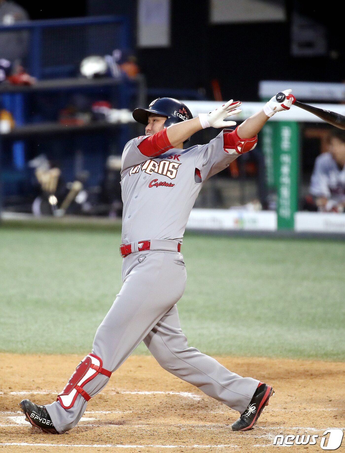 본문 이미지 - SK 와이번스 최정. 2020.5.28/뉴스1 ⓒ News1 박정호 기자