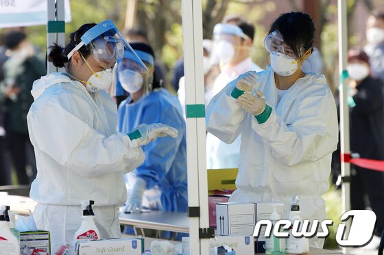 https://image.news1.kr/system/photos/2020/5/29/4215941/article.jpg/dims/optimize https://image.news1.kr/system/photos/2020/5/29/4215941/article.jpg/dims/optimize