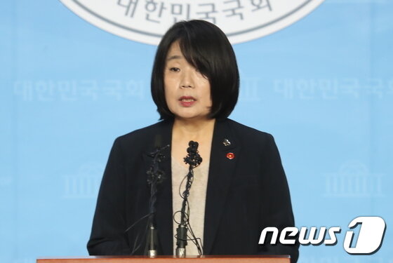 https://image.news1.kr/system/photos/2020/5/29/4216476/article.jpg/dims/optimize https://image.news1.kr/system/photos/2020/5/29/4216476/article.jpg/dims/optimize