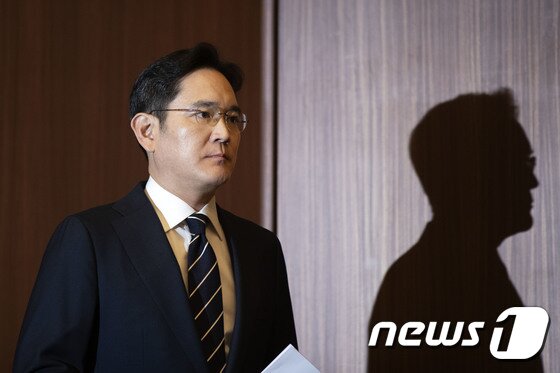 https://image.news1.kr/system/photos/2020/5/6/4182168/article.jpg/dims/optimize https://image.news1.kr/system/photos/2020/5/6/4182168/article.jpg/dims/optimize