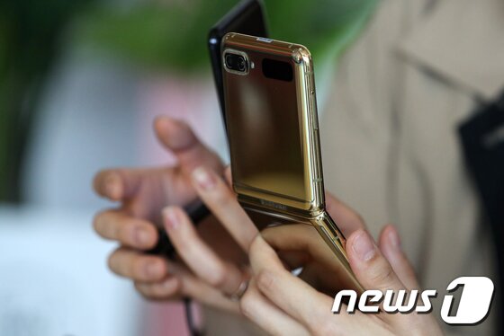https://image.news1.kr/system/photos/2020/5/6/4182234/article.jpg/dims/optimize https://image.news1.kr/system/photos/2020/5/6/4182234/article.jpg/dims/optimize