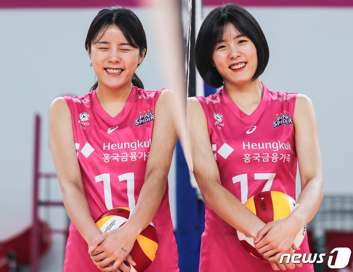 본문 이미지 - 여자배구 흥국생명 핑크스파이더스의 쌍둥이 자매 이재영·이다영이 7일 경기 용인시 기흥구 흥국생명 연수원에서 인터뷰를 하기 앞서 포즈를 취하고 있다. 2020.5.7/뉴스1 ⓒ News1 허경 기자