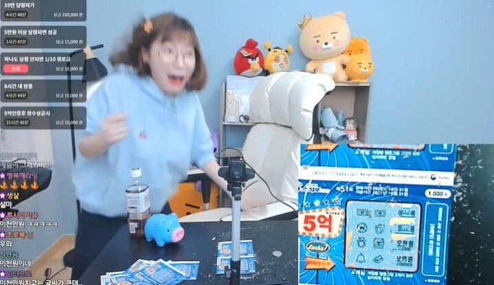 본문 이미지 - [루시아] 5월 31일의 루시아입니당 트위치TV 방송화면 갈무리 ⓒ 뉴스1