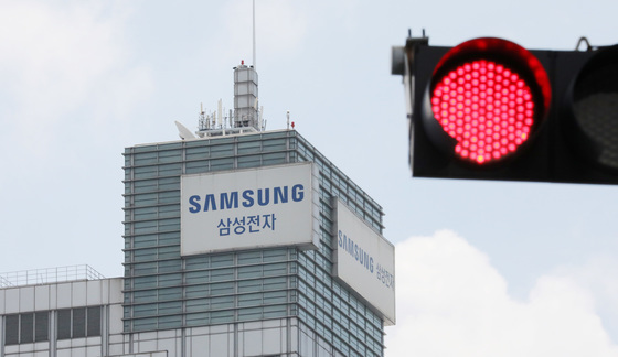삼성전자 '한 지붕 두 회사' 17년…DS·DX 분리·보상 체계 시험대