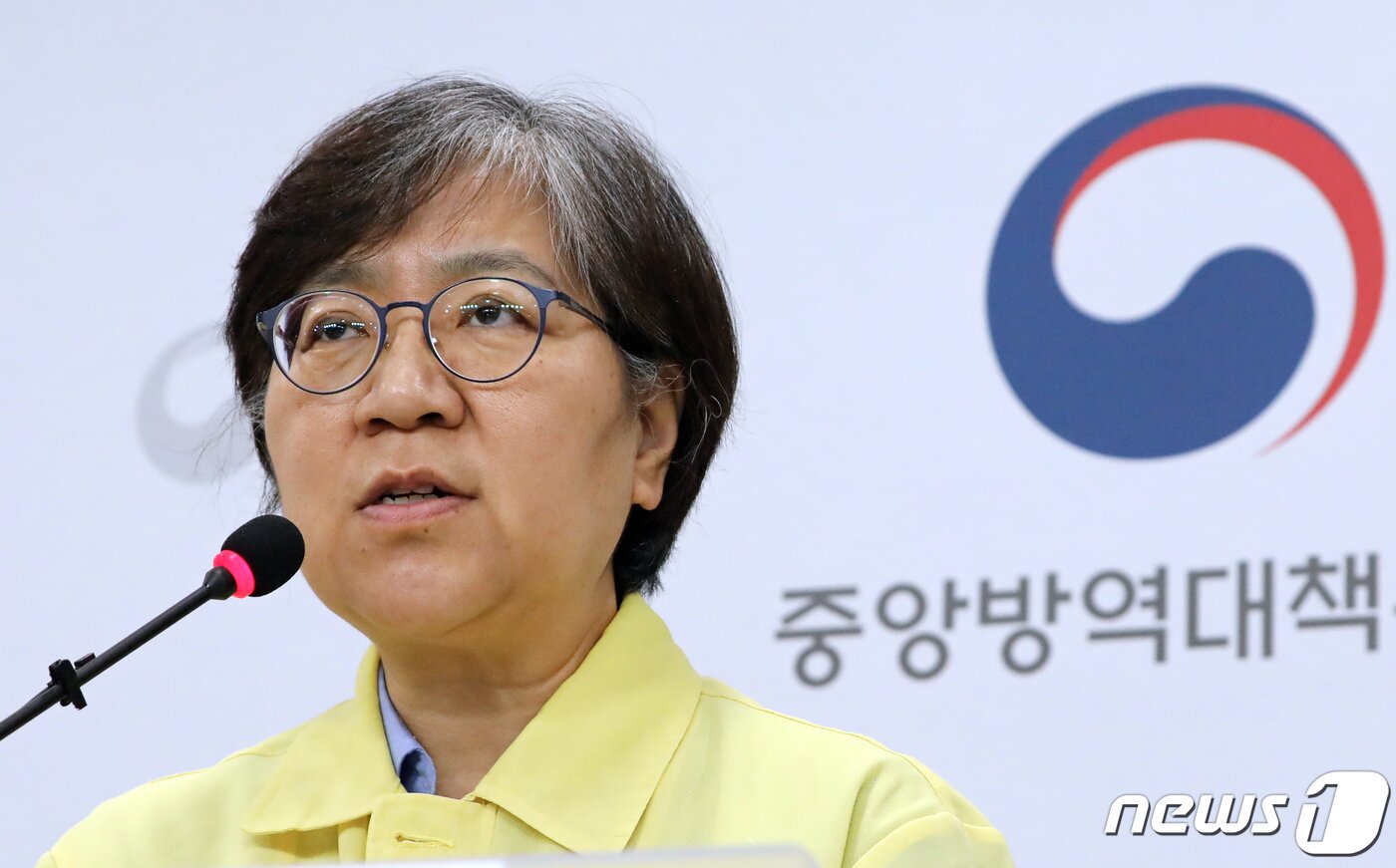 본문 이미지 - 오는 12일 청으로 승격하는 질병관리청 초대청장으로 임명된 정은경 중앙방역대책본부장./뉴스1 ⓒ News1 장수영 기자