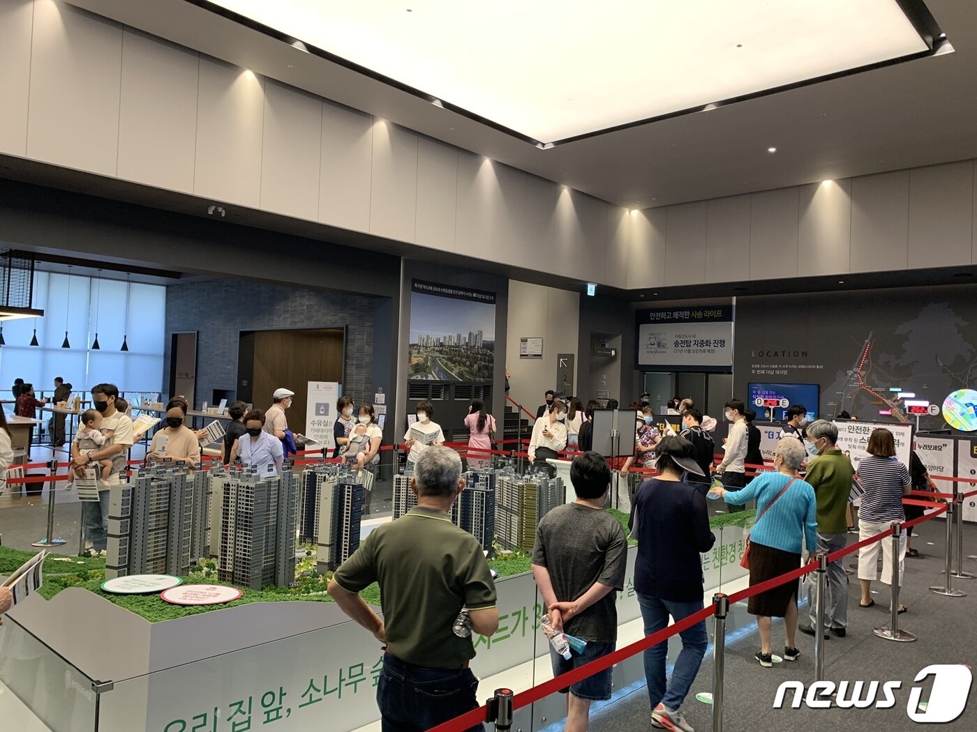 본문 이미지 - 경남 양산 사송 더샵 데시앙 2차 견본주택 내부.(포스코건설·태영건설 컨소시엄 제공)ⓒ 뉴스1