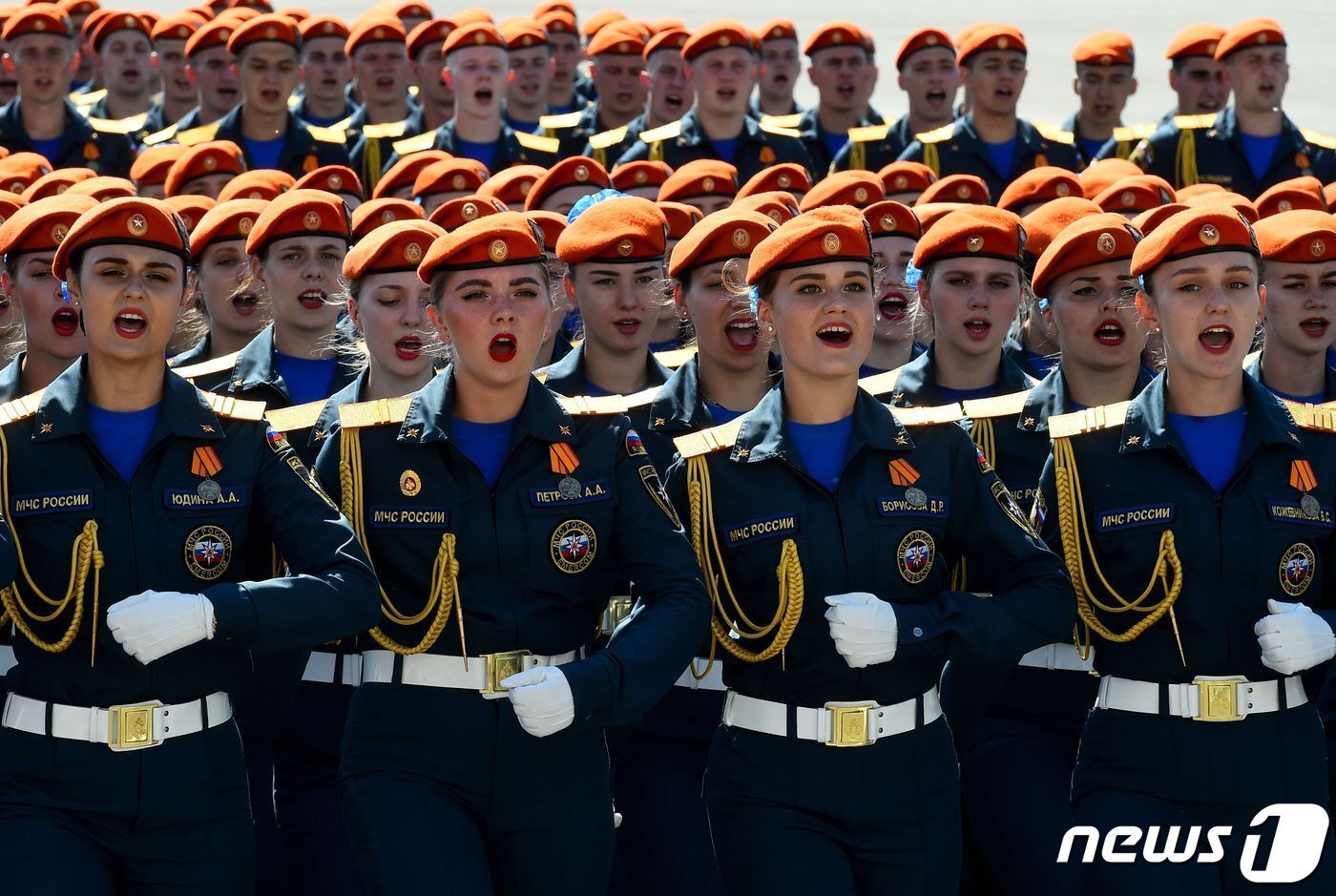 본문 이미지 - 러시아 여군 ⓒ AFP=뉴스1