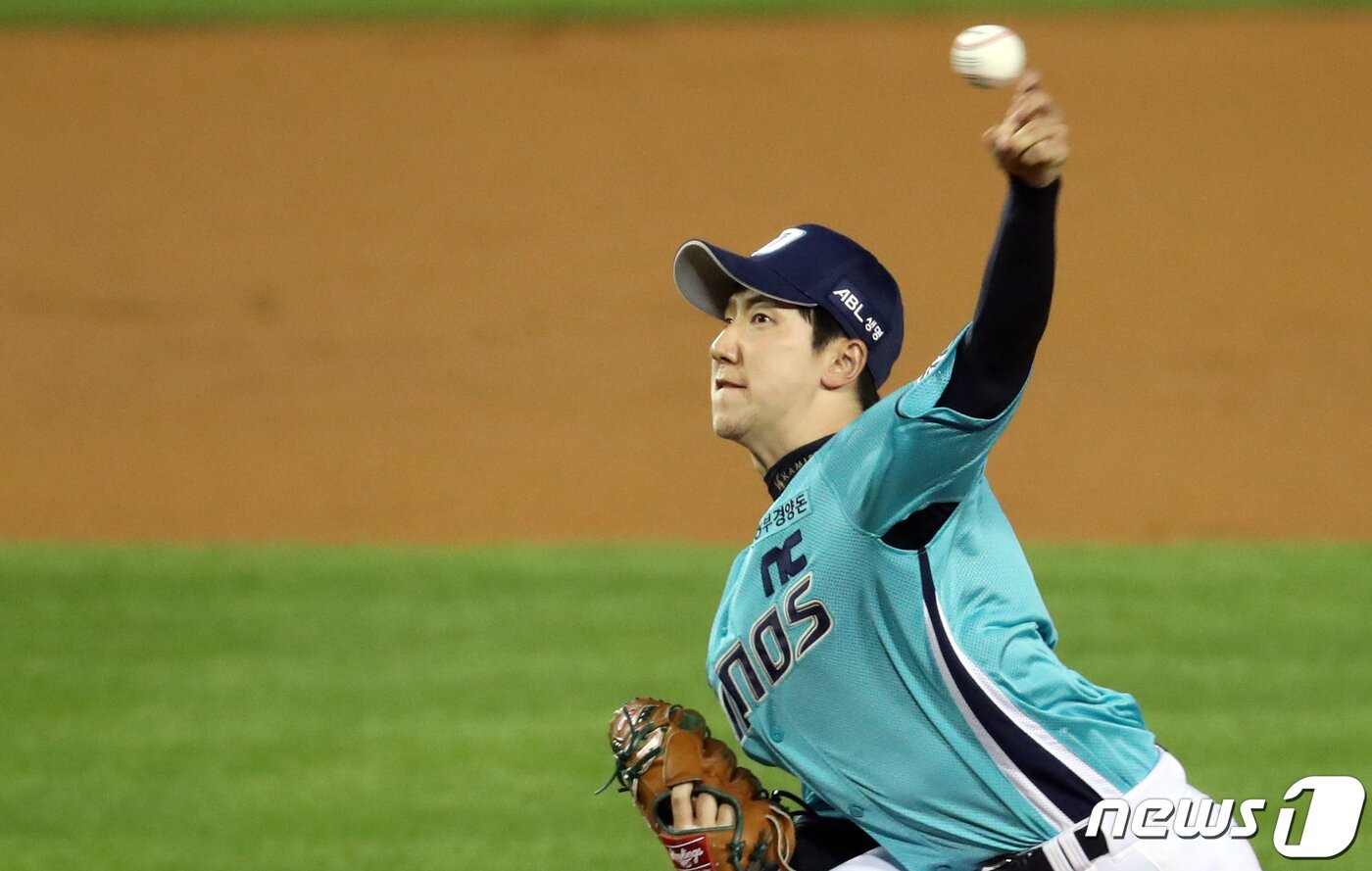 본문 이미지 - FA 투수 강리호. /뉴스1 DB ⓒ News1 김명섭 기자