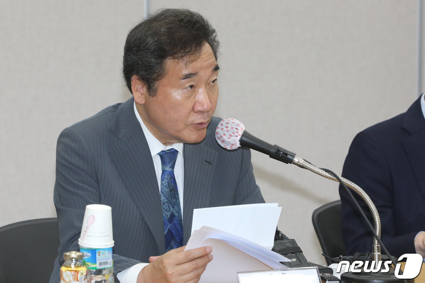 본문 이미지 - 이낙연 더불어민주당 코로나19국난극복위원장. 2020.6.3/뉴스1 ⓒ News1 김용빈 기자