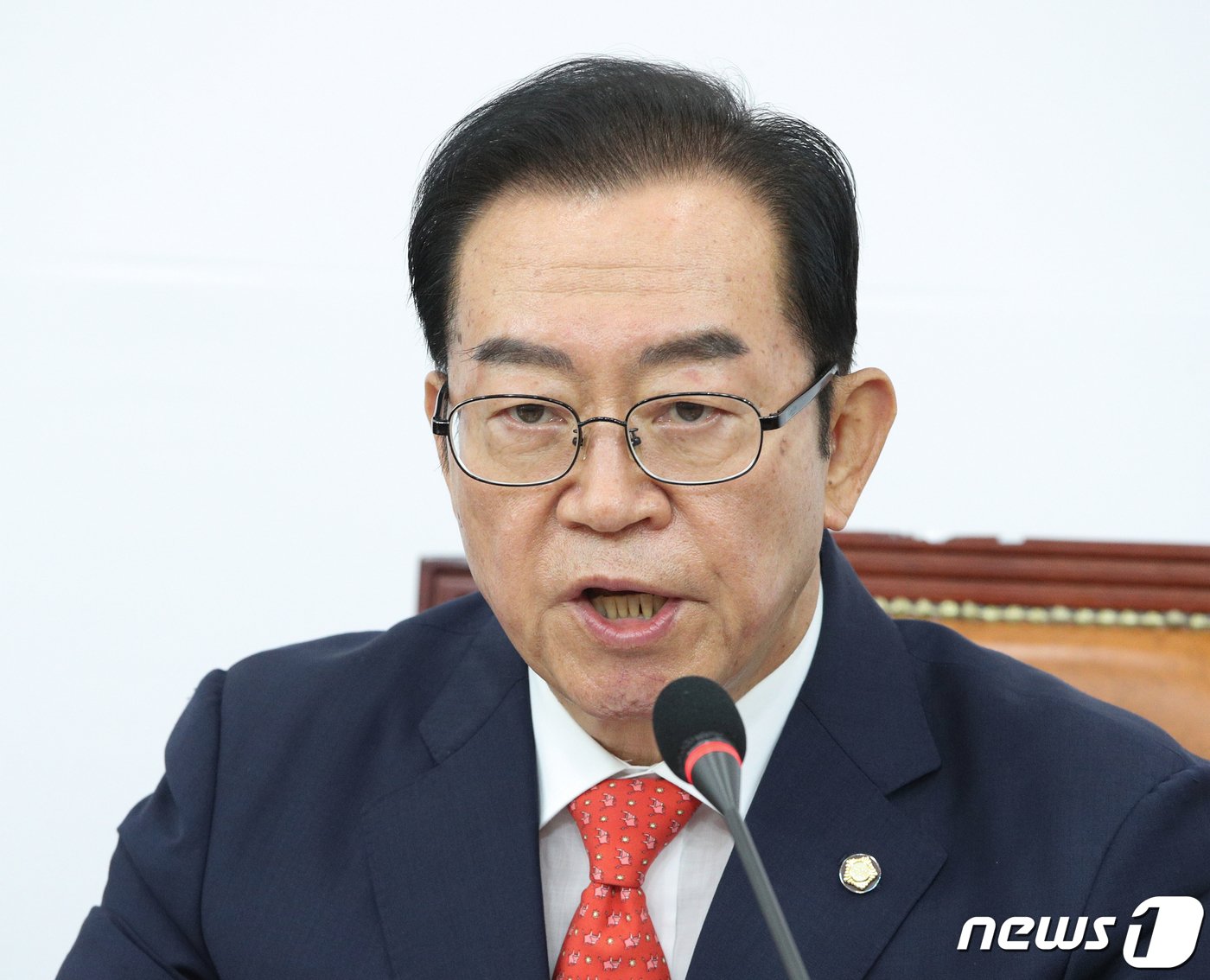 본문 이미지 - 이종배 미래통합당 정책위의장이 12일 오전 서울 여의도 국회에서 기자간담회를 열고 7월 임시국회 미래통합당 4대 분야 10개 입법 과제를 발표하고 있다. 2020.7.12/뉴스1 ⓒ News1 신웅수 기자