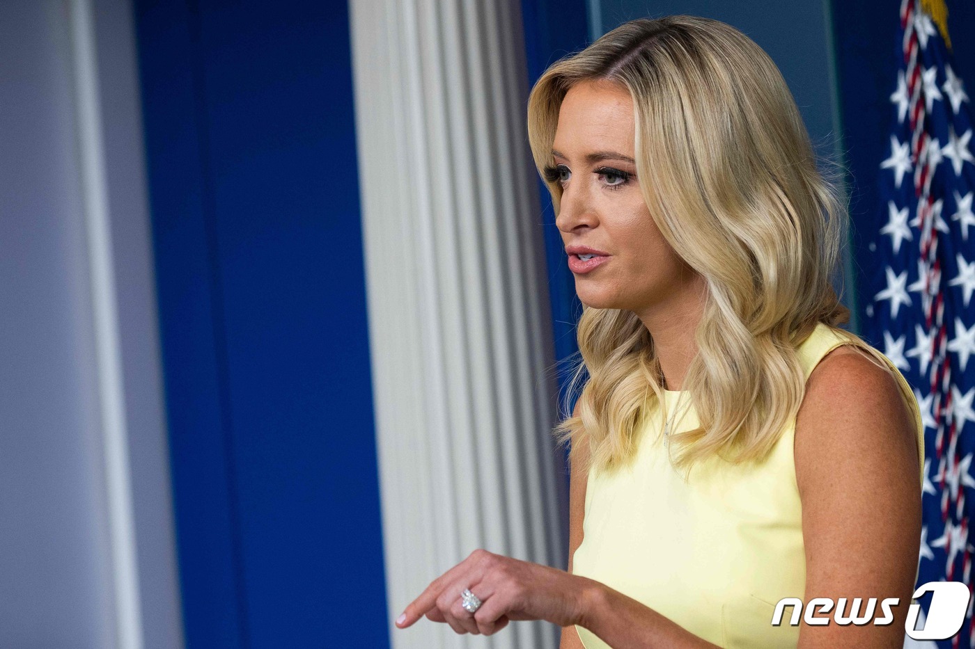 (워싱턴 AFP=뉴스1) 우동명 기자 = 케일리 매커내니 백악관 대변인이 16일(현지시간) 워싱턴 백악관에서 언론 브리핑을 하고 있다.ⓒ AFP=뉴스1