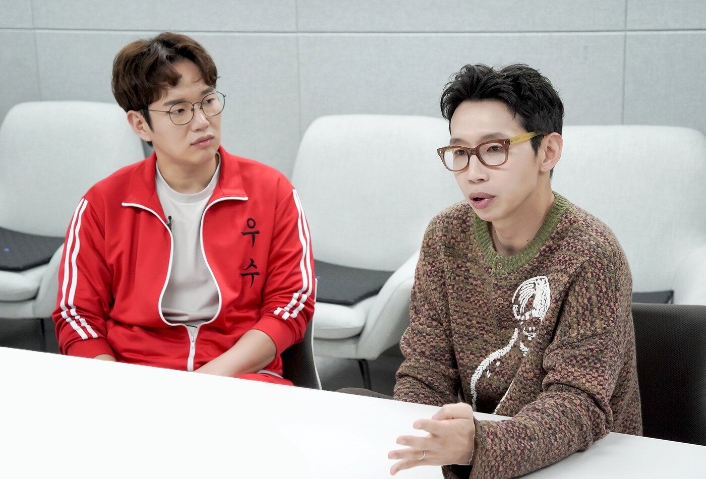 본문 이미지 - 배우 봉태규, 방송인 장성규/JTBC 제공 ⓒ 뉴스1