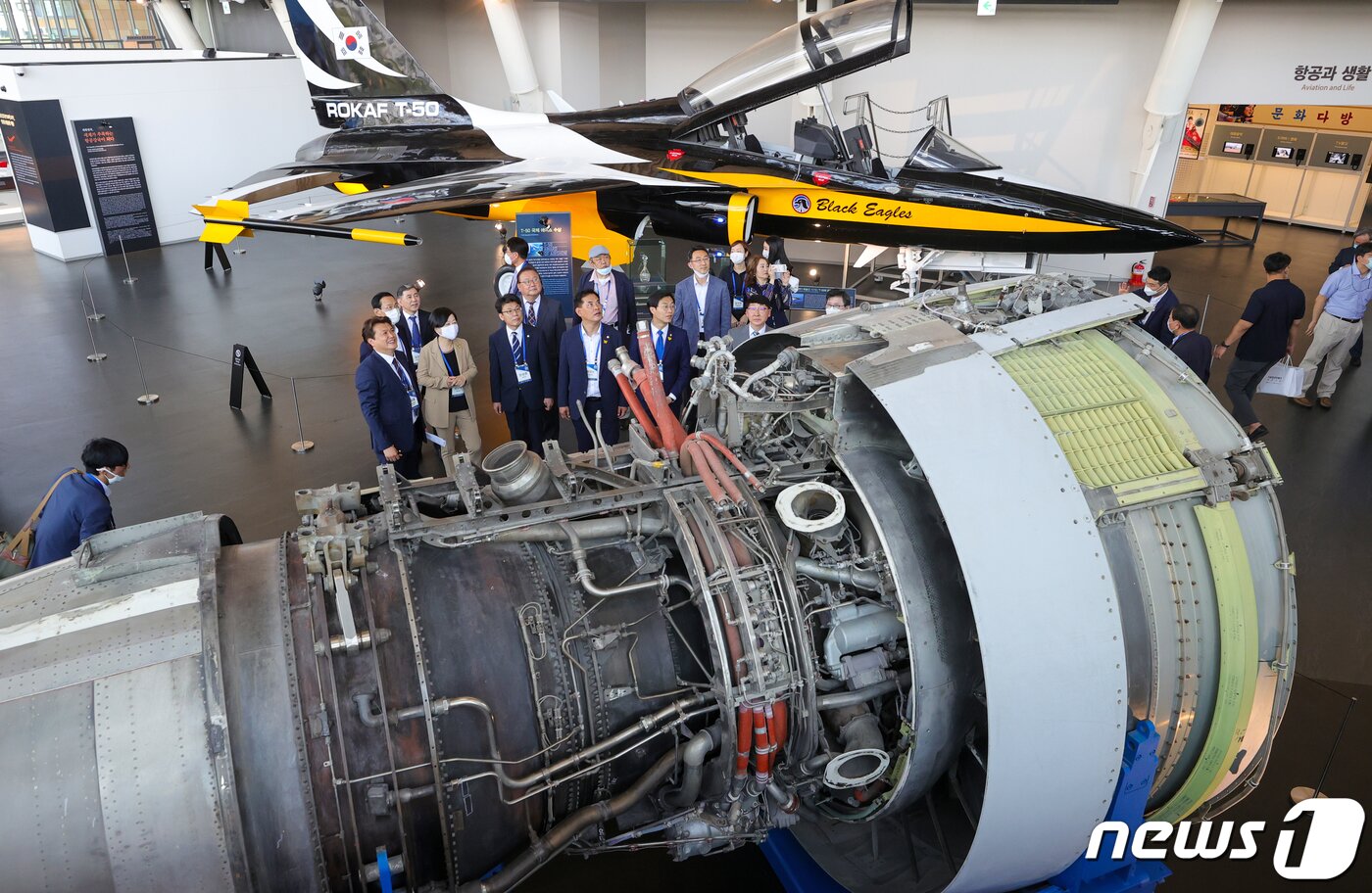 본문 이미지 - 국립항공박물관에 전시된 보잉 747 엔진.. 사진은 기사 내용과 무관함. 2020.7.3/뉴스1 ⓒ News1 안은나 기자