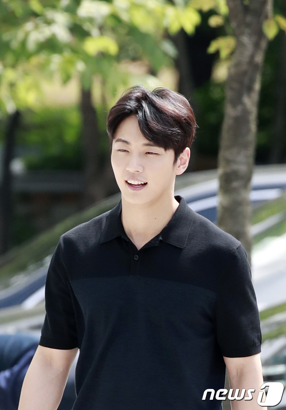 (서울=뉴스1) 권현진 기자 = 배우 윤시윤이 7일 서울 양천구 목동 SBS에서 열린 SBS 파워FM '두시탈출 컬투쇼' 라디오 방송에 참석하고 있다. 2020.7.7/뉴스1