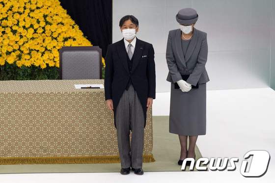 나루히토 일왕(왼쪽)과 마사코 왕비 © AFP=뉴스1