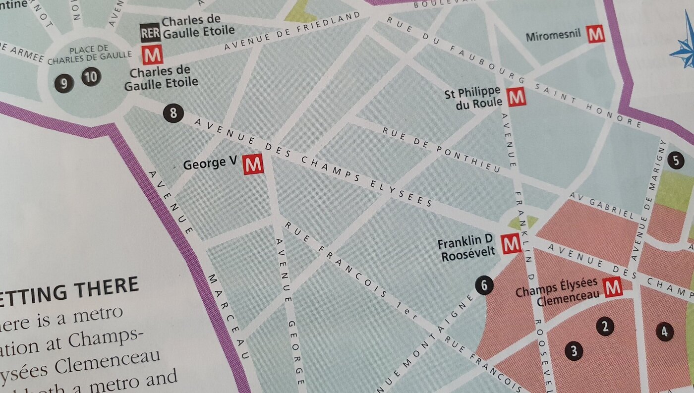 본문 이미지 - 개선문과 연결된 샤를 드골 역과 샹젤리제의 조지 5세역, 루스벨트 역, 클레망소 역 개념도.(조성관 작가 제공)ⓒ 뉴스1