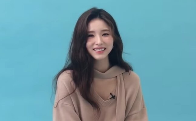 본문 이미지 - 배우 신세경 유튜브 채널 화면 갈무리 ⓒ 뉴스1