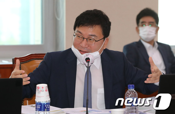 이상직 더불어민주당 의원.© News1 신웅수 기자