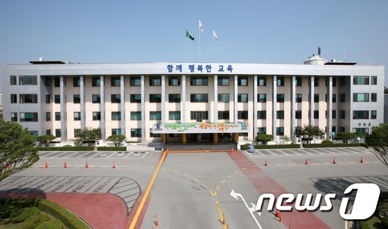 교육청 위원이 학생 성범죄 피의자 변호…청주 여중생 유족 반발 - Vimarsana News