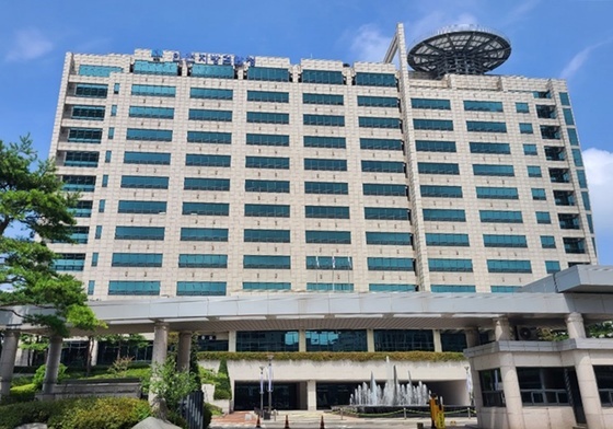 '돌림판' 돌려 미성년자에 '성행위 연상' 벌칙…30대 BJ 징역 10년 구형