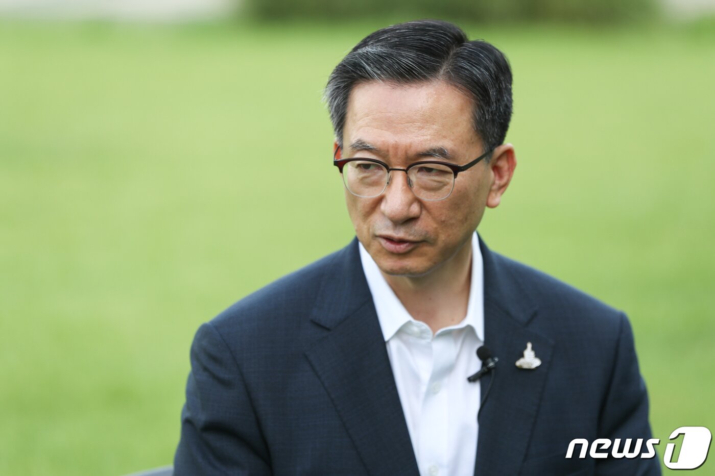 본문 이미지 - 정성호 더불어민주당 의원이 10일 오후 서울 여의도 국회에서 뉴스1과 인터뷰를 하고 있다. 2020.9.10/뉴스1 ⓒ News1 성동훈 기자