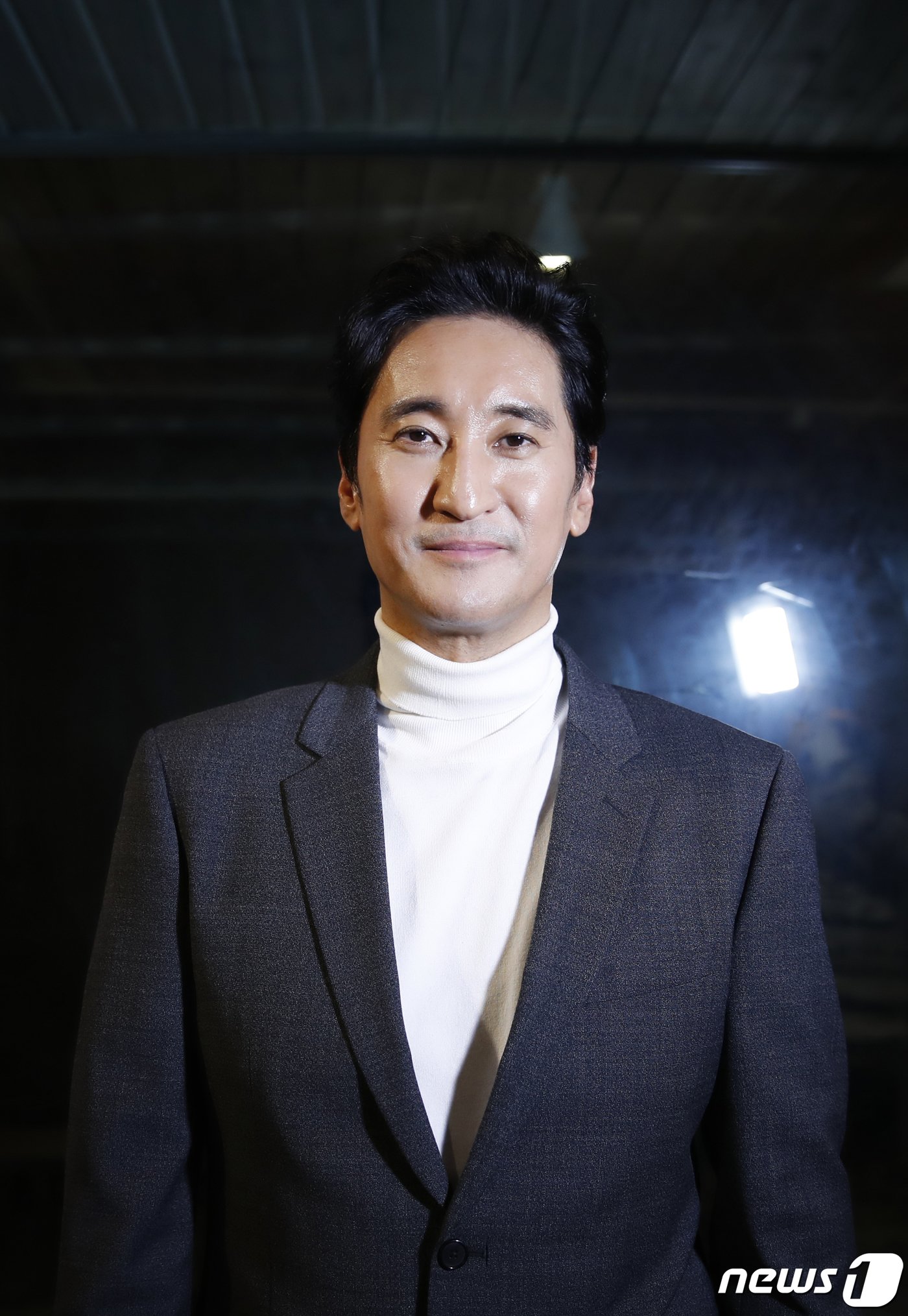 본문 이미지 - 서울 종로구 한 카페. 배우 신현준 신작에세이 '울림' 출간 인터뷰 / 뉴스1 ⓒ News1 권현진 기자