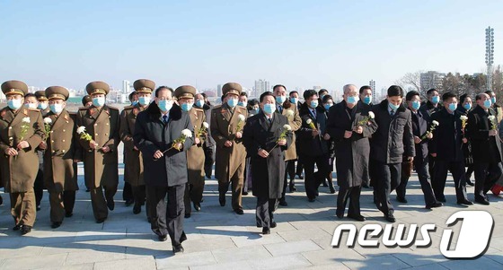 어제 북한 최고 인민 회의 … 국무원 개편에 대한 언급은 없다 (장군)