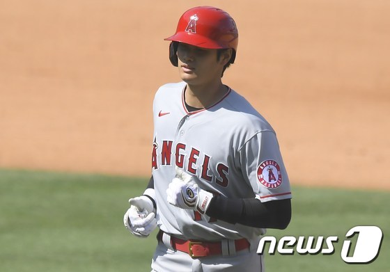 Otani and Angels sign a two-year .5 million contract